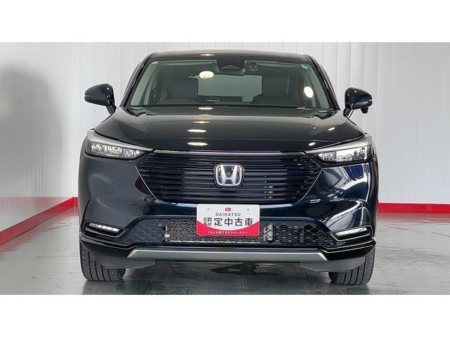 ヴェゼルｅ：ＨＥＶ　Ｚ純正ナビ　ドラレコ　バックカメラ　ＬＥＤヘッドランプ　１８インチアルミホイール　オートエアコン　シートヒーター　スマートキー　衝突被害軽減システム　クルーズコントロール（茨城県）の中古車