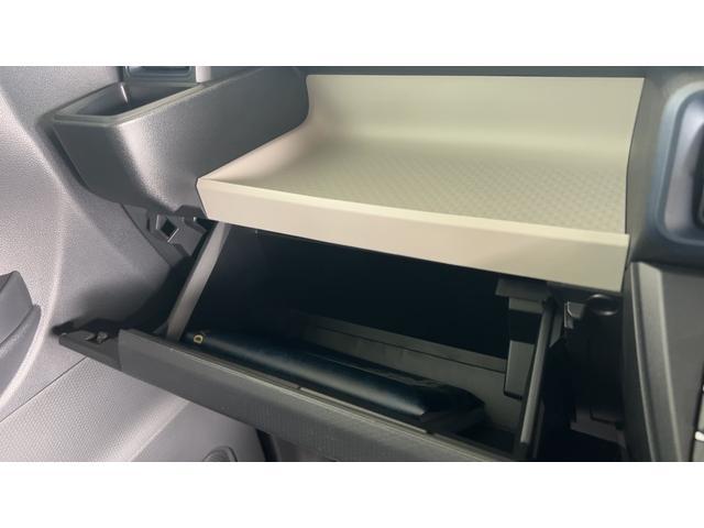 タントＸアイドリングストップ　ＬＥＤヘッドランプ　左側パワースライドドア　オートエアコン　シートヒーター　スマートキー　衝突被害軽減システム　横滑り防止機構（茨城県）の中古車