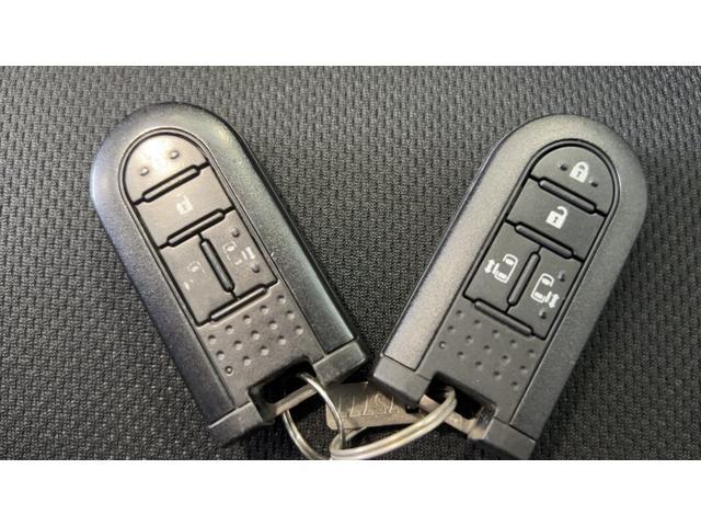トールカスタムＧ　ＳＡII９インチナビ　ドラレコ　パノラマモニター　両側パワースライドドア　ＬＥＤヘッドランプ　オートエアコン　アイドリングストップ　クルーズコントロール　１４インチアルミホイール　衝突被害軽減システム（茨城県）の中古車