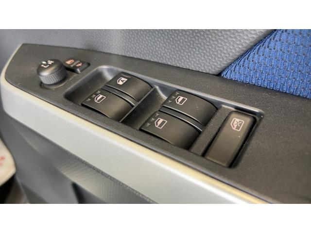 トールカスタムＧ　ＳＡII９インチナビ　ドラレコ　パノラマモニター　両側パワースライドドア　ＬＥＤヘッドランプ　オートエアコン　アイドリングストップ　クルーズコントロール　１４インチアルミホイール　衝突被害軽減システム（茨城県）の中古車