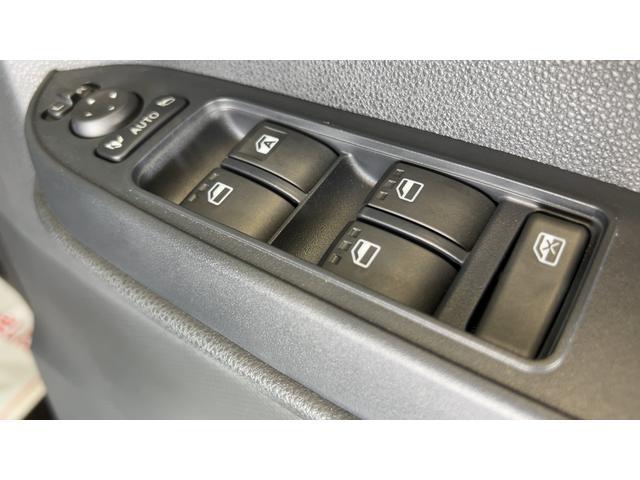 タントＬアイドリングストップ　ＬＥＤヘッドランプ　オートエアコン　スマートキー　衝突被害軽減システム　電動格納式ドアミラー（茨城県）の中古車