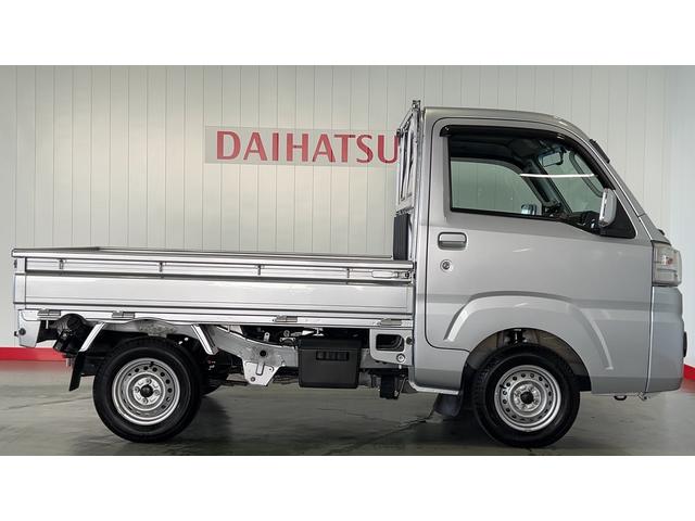 ハイゼットトラックエクストラ　４ＷＤ５速マニュアル　社外ナビ　ドラレコ　キーレスエントリー　エアコン　パワステ　パワーウインドウ　センターデフロック　作業灯（茨城県）の中古車