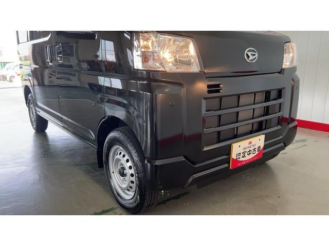 ハイゼットカーゴデラックスアイドリングストップ　キーレスエントリー　ＣＶＴ　エアコン　パワステ　運転席＆助手席パワーウインドウ　ＡＭ／ＦＭラジオ　衝突被害軽減システム（茨城県）の中古車