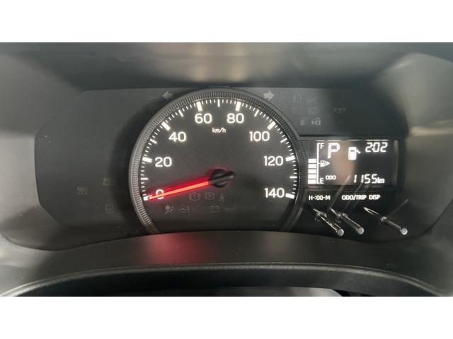 ハイゼットカーゴデラックスアイドリングストップ　キーレスエントリー　ＣＶＴ　エアコン　パワステ　運転席＆助手席パワーウインドウ　ＡＭ／ＦＭラジオ　衝突被害軽減システム（茨城県）の中古車