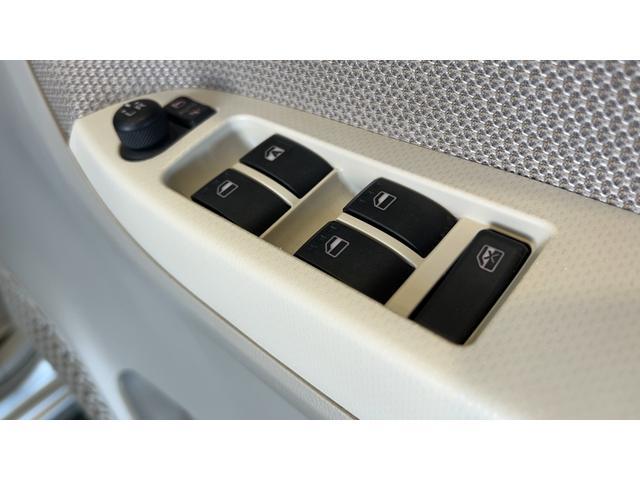ムーヴＸ　ＳＡII純正ナビ　バックカメラ　オートエアコン　アイドリングストップ　スマートキー　電動格納式ドアミラー　１４インチアルミホイール　衝突被害軽減システム（茨城県）の中古車