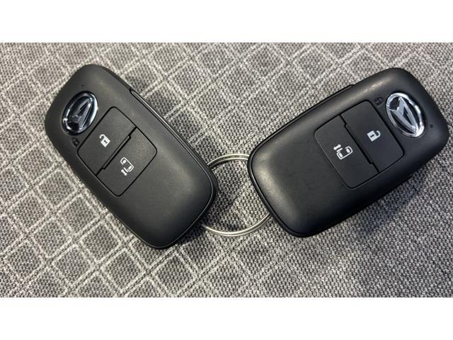 タントＸＬＥＤヘッドランプ　アイドリングストップ　左側パワースライドドア　オートエアコン　スマートキー　シートヒーター　電動格納式ドアミラー　衝突被害軽減システム（茨城県）の中古車