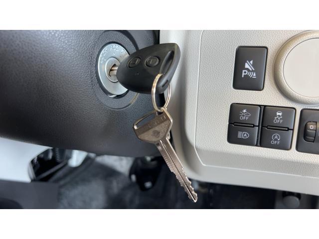 ミライースＸ　ＳＡIIIアイドリングストップ　ＬＥＤヘッドランプ　キーレスエントリー　衝突被害軽減システム　横滑り防止機構　電動格納式ドアミラー（茨城県）の中古車