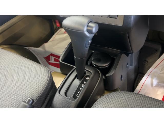 ハイゼットトラックスタンダード４速オートマ　エアコン　パワステ　ＡＭ／ＦＭラジオ（茨城県）の中古車