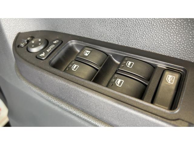 タントファンクロスターボ（茨城県）の中古車