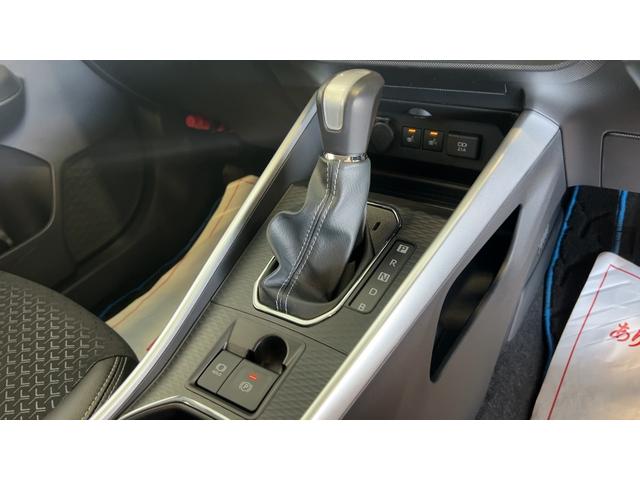 ロッキープレミアムＧ　ＨＥＶ（茨城県）の中古車