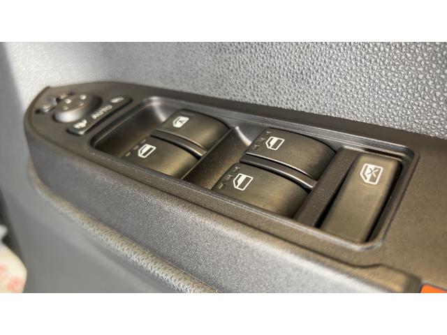 タントファンクロスターボ（茨城県）の中古車