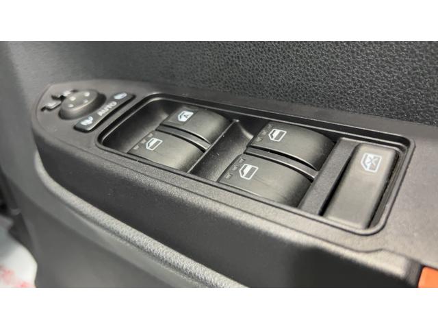 タントファンクロスターボ（茨城県）の中古車