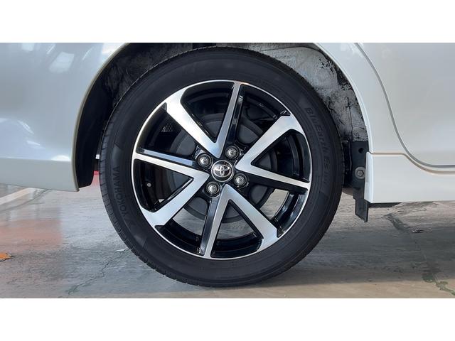 カローラフィールダー１．５Ｇ　ダブルバイビー（茨城県）の中古車