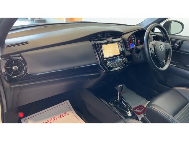 カローラフィールダー１．５Ｇ　ダブルバイビー（茨城県）の中古車