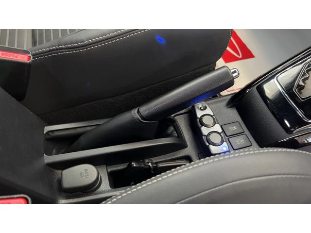 カローラフィールダー１．５Ｇ　ダブルバイビー（茨城県）の中古車