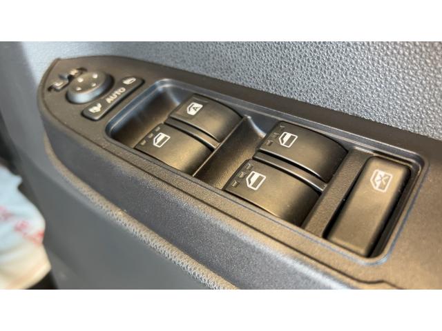 タントファンクロスターボ（茨城県）の中古車