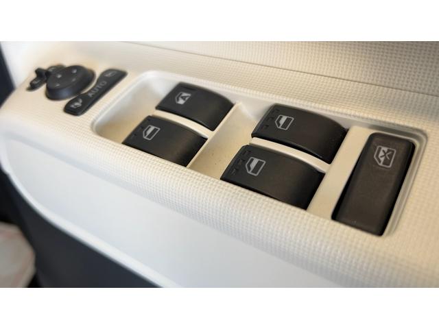 ムーヴキャンバスストライプスＧダイハツ認定中古車｜ナビ｜バックモニタ｜両側電動スライド｜シートヒータ｜保証／整備付（茨城県）の中古車