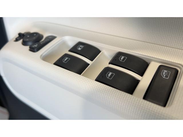 ムーヴキャンバスストライプスＧターボ（茨城県）の中古車