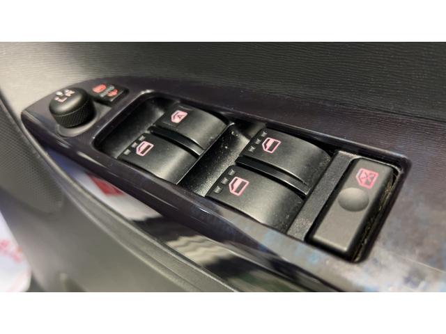 タントカスタムＲＳ　トップエディションＶＳ　ＳＡIIIダイハツ認定中古車｜ターボ｜純正ナビ｜パノラマカメラ｜両側電動スライドドア｜シートヒータ｜電動格納ミラー｜スマートキー｜アイドリングストップ｜保証／整備付（茨城県）の中古車