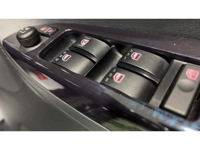 タントカスタムＲＳ　トップエディションＶＳ　ＳＡIIIダイハツ認定中古車｜ターボ｜純正ナビ｜パノラマカメラ｜ＥＴＣ｜両側電動スライドドア｜シートヒーター｜スマートキー｜オートエアコン｜スマートアシスト｜保証／整備付（茨城県）の中古車