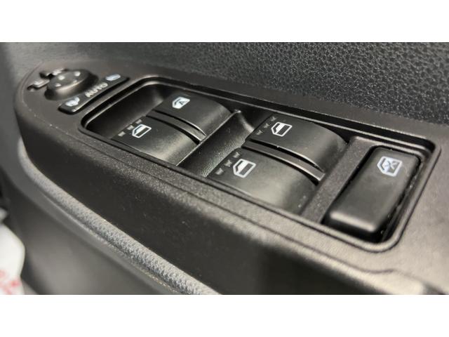 タントカスタムＸダイハツ認定中古車｜純正ナビ｜全方位カメラ｜ドライブレコーダー｜ＥＴＣ｜両側電動スライドドア｜シートヒーター｜スマートキー｜電動パーキングブレーキ｜オートエアコン｜スマートアシスト｜保証／整備付（茨城県）の中古車