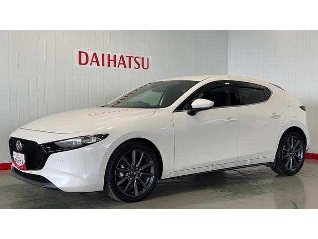 ＭＡＺＤＡ３ファストバック１５Ｓツーリングダイハツ認定中古車｜純正ナビ｜バックカメラ｜ドラレコ｜ＥＴＣ｜アダプティブクルーズ｜スマートキー｜電動パーキングブレーキ｜オートエアコン｜被害軽減ブレーキ｜保証／整備付（茨城県）の中古車