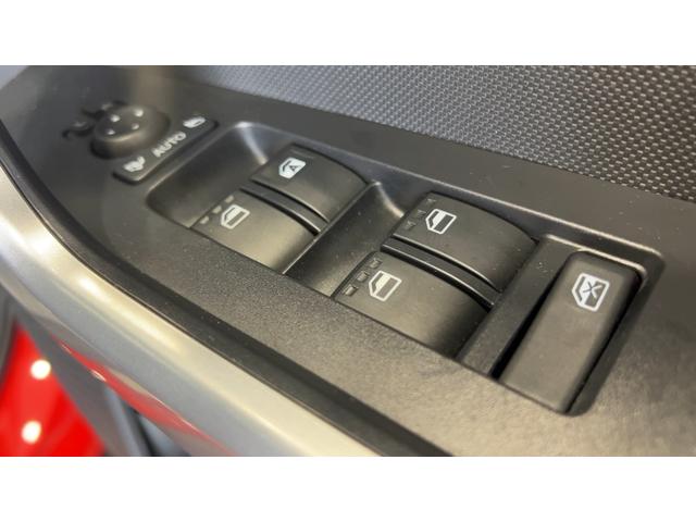 ロッキープレミアムダイハツ認定中古車｜純正ナビ｜全方位／バックカメラ｜ドラレコ｜アダプティブクルーズ｜シートヒーター｜スマートキー｜電動パーキングブレーキ｜オートエアコン｜スマートアシスト｜保証／整備付（茨城県）の中古車