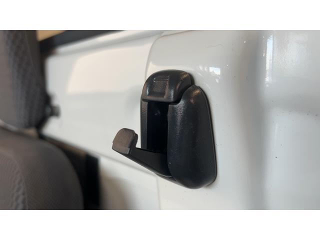 ハイゼットトラックＥＸＴダイハツ認定中古車ｌ純正ナビｌキーレスｌ作業灯ｌマニュアルｌ四駆ｌデフロックｌ工具箱ｌエアコンｌパワーウィンドウｌマルチフックｌ保証／整備付（茨城県）の中古車