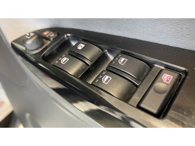 タントＸ　ＶＳ　ＳＡIIIダイハツ認定中古車ｌ純正ナビｌパノラマモニターｌバックカメラｌ両側電動スライドドアｌシートヒーターｌスマートアシストｌキーフリーｌ保証／整備付（茨城県）の中古車