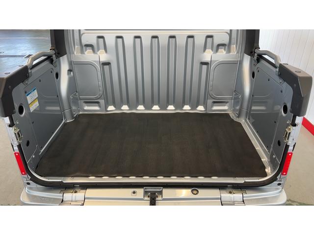ハイゼットカーゴデッキバンＧ　ＳＡIIIダイハツ認定中古車ｌナビｌバックカメラｌキーレスｌドラレコｌアイドリングストップｌ電動ドアミラーｌパワーウィンドウｌ保証／整備付（茨城県）の中古車