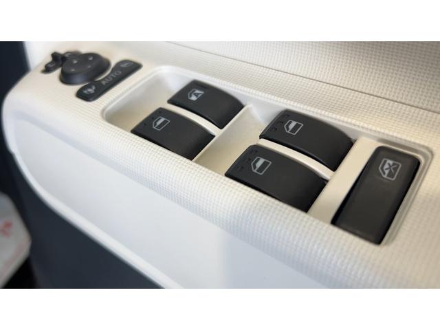 ムーヴキャンバスストライプスGターボダイハツ認定中古車|ディスプレイオーディオ|バックカメラ|ドラレコ|両側電動スライドドア|スマートキー|電動格納ミラー|電動パーキングブレーキ|クルーズコントロール|スマートアシスト|保証/整備付(茨城県)の中古車