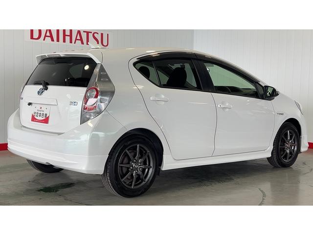 アクアＧブラックソフトレザーセレクションダイハツ認定中古車ｌナビｌバックカメラｌハイブリッドｌスマートキーｌドライブレコーダーｌ電動格納ドアミラーｌパワーウィンドウｌオートエアコンｌ保証／整備付（茨城県）の中古車