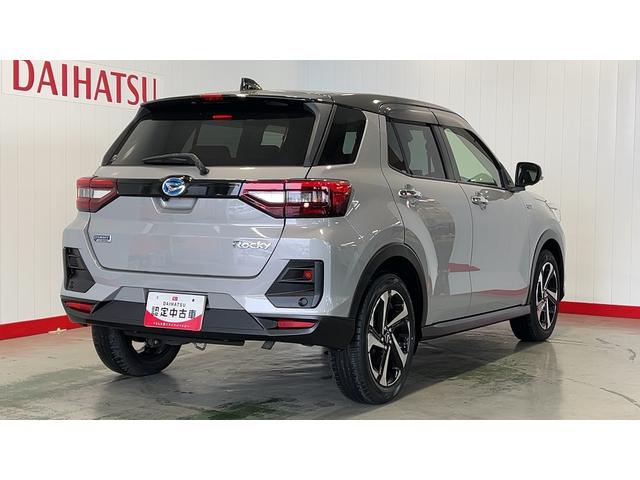 ロッキープレミアムＧ　ＨＥＶ（茨城県）の中古車