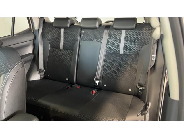 ロッキープレミアムＧ　ＨＥＶ（茨城県）の中古車