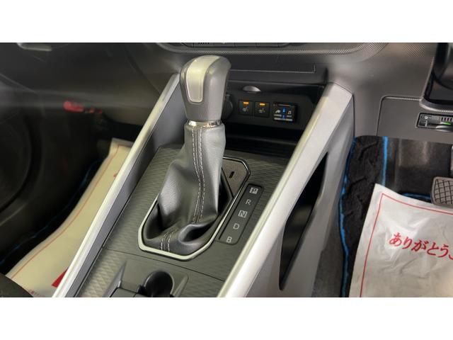 ロッキープレミアムＧ　ＨＥＶ（茨城県）の中古車