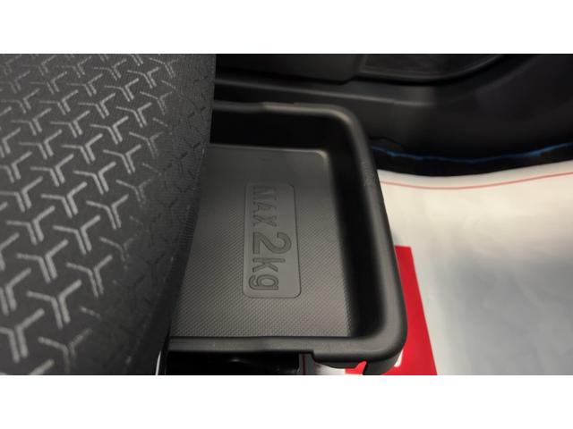 ロッキープレミアムＧ　ＨＥＶ（茨城県）の中古車