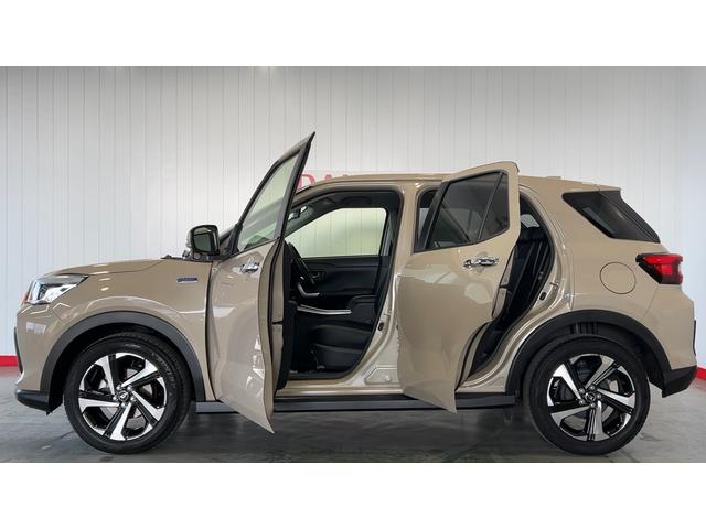 ロッキープレミアムＧ　ＨＥＶ（茨城県）の中古車