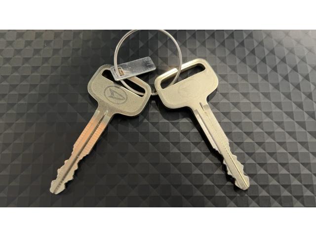 ハイゼットトラックスタンダード　農用スペシャルダイハツ認定中古車ｌ保証／整備付ｌ低走行ｌ４駆ｌオートマチックトランスミッションｌデフロックｌエアコンｌコーナーセンサーｌスマートアシスト（茨城県）の中古車