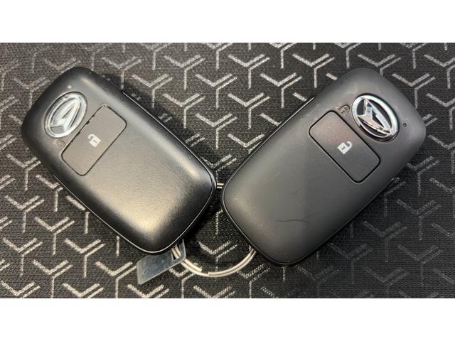 ロッキープレミアムＧダイハツ認定中古車ｌナビｌ全方位／バックカメラｌドラレコｌアダプティブクルーズｌシートヒーターｌスマートキーｌ電動パーキングブレーキｌオートエアコンｌスマートアシストｌ保証／整備付（茨城県）の中古車