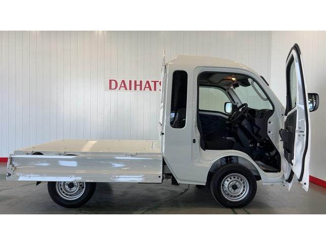 ハイゼットトラックジャンボエクストラダイハツ認定中古車l保証/整備付l低走行lキーフリーlオートマチックトランスミッションlエアコンlコーナーセンサーlスマートアシスト(茨城県)の中古車