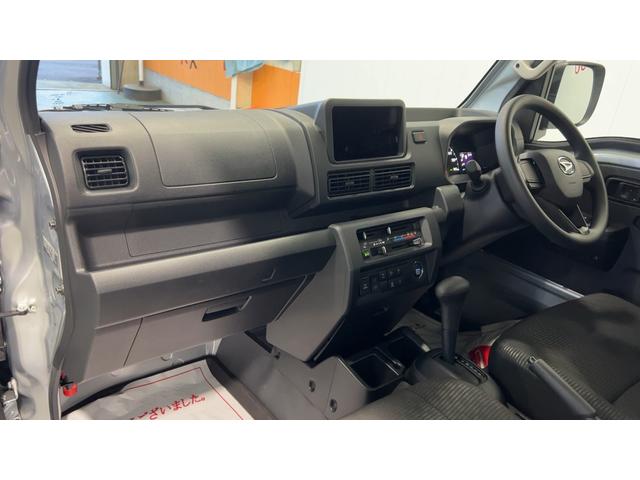 ハイゼットトラックジャンボエクストラダイハツ認定中古車l保証/整備付l低走行lオートマチックトランスミッションlキーフリーlエアコンlコーナーセンサーlスマートアシスト(茨城県)の中古車