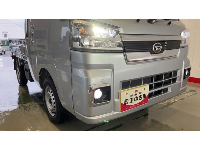 ハイゼットトラックジャンボエクストラダイハツ認定中古車ｌ５ＭＴｌエアコンｌパワーウィンドウｌキーフリーｌ荷台ライトｌコーナーセンサーｌスマートアシストｌ保証／整備付ｌ低走行（茨城県）の中古車