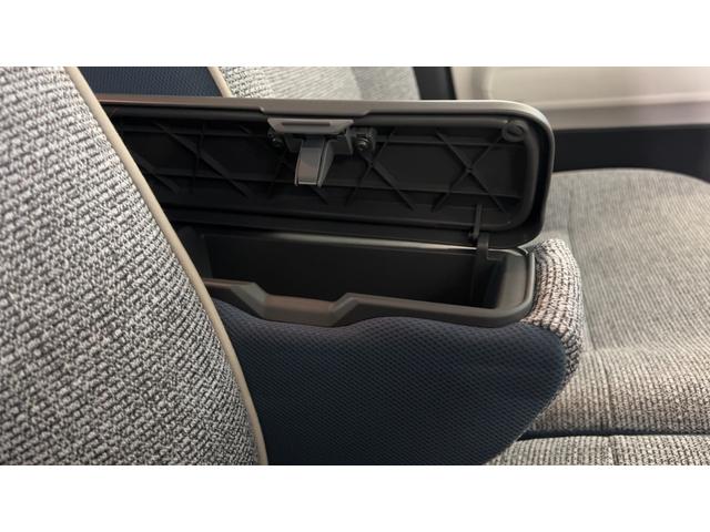 ムーヴキャンバスストライプスＧダイハツ認定中古車ｌ保証／整備付ｌ低走行ｌ両側電動スライドドアｌ電動パーキングブレーキｌシートヒーターｌオートエアコンｌスマートアシスト（茨城県）の中古車