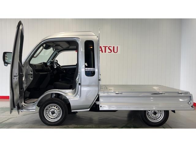 ハイゼットトラックジャンボエクストラダイハツ認定中古車ｌ保証／整備付ｌ低走行ｌ５ＭＴｌパワーウィンドウｌ電動格納ドアミラーｌ荷台ライトｌエアコンｌコーナーセンサーｌスマートアシスト（茨城県）の中古車