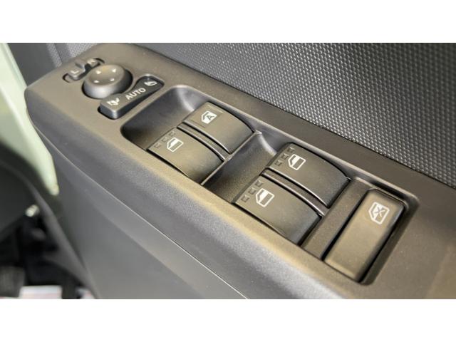 タフトＧ　クロムベンチャーダイハツ認定中古車ｌ保証／整備付ｌ低走行ｌ電動パーキングブレーキｌクルーズコントロールｌシートヒーターｌコーナーセンサーｌスマートアシスト（茨城県）の中古車