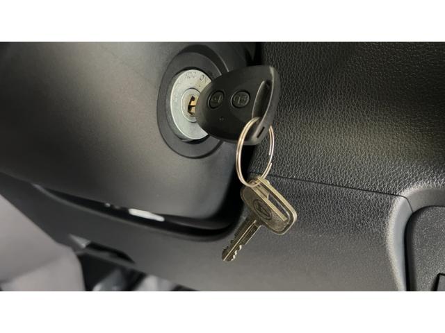 ハイゼットカーゴＤＸダイハツ認定中古車ｌ保証／整備付ｌ低走行ｌキーレスｌコーナーセンサーｌスマートアシストｌＡＢＳｌエアバッグｌエアコンｌパワーウィンドウ（茨城県）の中古車