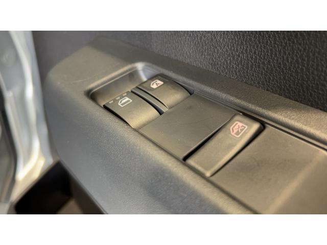 ハイゼットカーゴＤＸダイハツ認定中古車ｌ保証／整備付ｌ低走行ｌキーレスｌコーナーセンサーｌスマートアシストｌＡＢＳｌエアバッグｌエアコンｌパワーウィンドウ（茨城県）の中古車