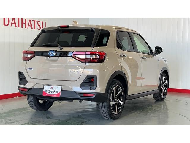 ロッキープレミアムＧ　ＨＥＶダイハツ認定中古車ｌディスプレイオーディオｌパノラマモニターｌクルーズコントロールｌシートヒーターｌスマートキーｌ電動パーキングブレーキｌエンジンスターターｌスマートアシストｌ保証／整備付（茨城県）の中古車