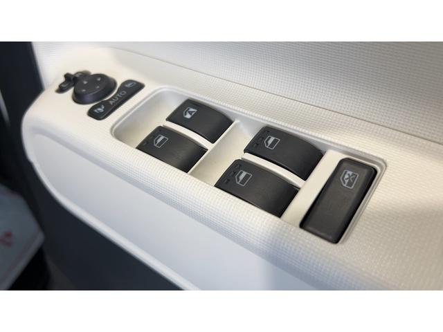 ムーヴキャンバスストライプスＧダイハツ認定中古車ｌ保証／整備付ｌ両側電動スライドドアｌ電動パーキングブレーキｌシートヒーターｌオートエアコンｌスマートアシスト（茨城県）の中古車