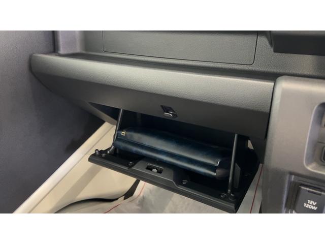 ハイゼットトラックスタンダード　農用スペシャルダイハツ認定中古車ｌＣＶＴｌ４ＷＤｌＨｉ−Ｌｏｗ切り替えｌＡＢＳｌ荷台ライトｌエアバッグｌエアコンｌコーナーセンサーｌスマートアシストｌ保証／整備付（茨城県）の中古車